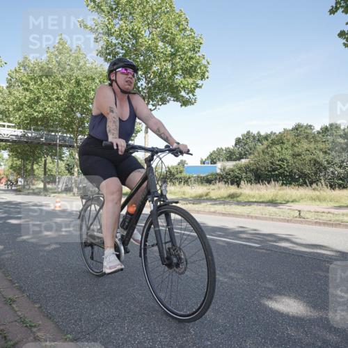 09.08.2026 - GEWOBA Citytriathlon Bremen Michael Burmester http://msf.ph/oto/9953012 09.08.2026 10:36:07 Radfahren 23, 89, 109, 123, 151, 153, 167, 187, 390, 444, 460, 466, 480, 494, 530 meine-sportfotos.de