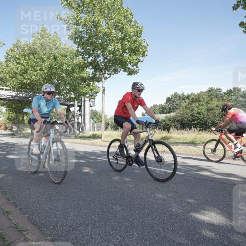 09.08.2026 - GEWOBA Citytriathlon Bremen Michael Burmester http://msf.ph/oto/9953094 09.08.2026 10:37:03 Radfahren 13, 31, 33, 55, 85, 111, 155, 205, 247 meine-sportfotos.de