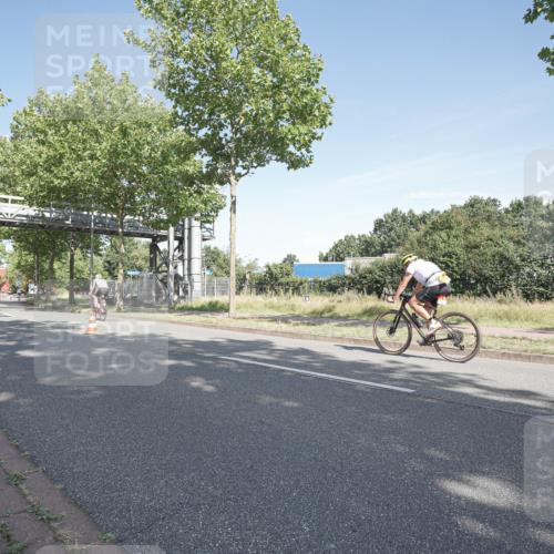 09.08.2026 - GEWOBA Citytriathlon Bremen Michael Burmester http://msf.ph/oto/9953126 09.08.2026 10:37:33 Radfahren 185, 434, 459 meine-sportfotos.de