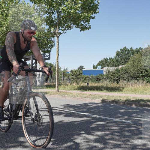 09.08.2026 - GEWOBA Citytriathlon Bremen Michael Burmester http://msf.ph/oto/9953163 09.08.2026 14:16:05 Radfahren 39, 43, 89, 133, 172, 182, 232, 291, 329 meine-sportfotos.de