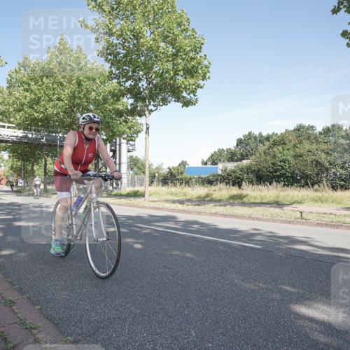 09.08.2026 - GEWOBA Citytriathlon Bremen Michael Burmester http://msf.ph/oto/9953188 09.08.2026 10:38:52 Radfahren 73, 351, 512, 525 meine-sportfotos.de