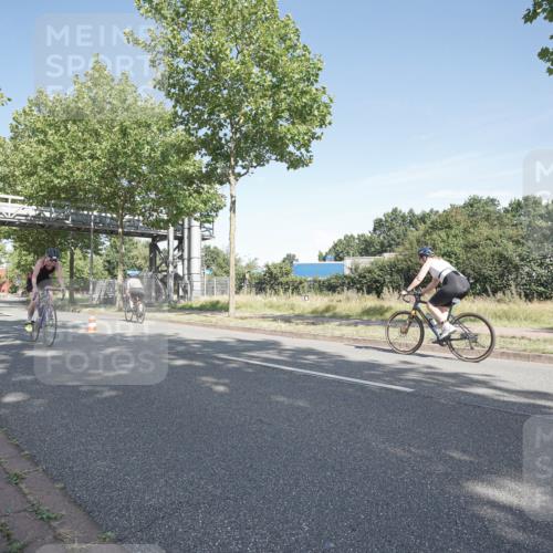 09.08.2026 - GEWOBA Citytriathlon Bremen Michael Burmester http://msf.ph/oto/9953207 09.08.2026 10:39:18 Radfahren 81, 420, 429, 431 meine-sportfotos.de