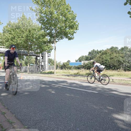 09.08.2026 - GEWOBA Citytriathlon Bremen Michael Burmester http://msf.ph/oto/9953234 09.08.2026 10:39:53 Radfahren 11, 69, 71, 197, 469 meine-sportfotos.de