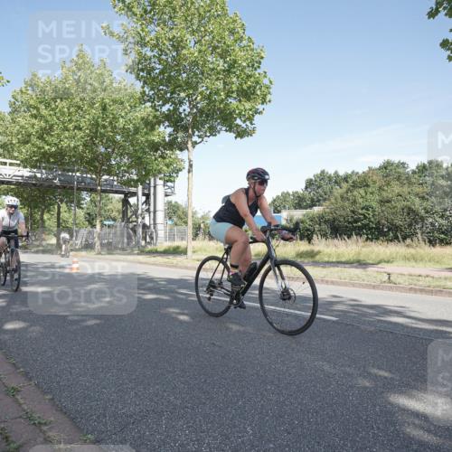 09.08.2026 - GEWOBA Citytriathlon Bremen Michael Burmester http://msf.ph/oto/9953242 09.08.2026 10:40:01 Radfahren 11, 69, 197, 203, 485 meine-sportfotos.de