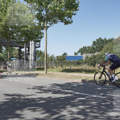 09.08.2026 - GEWOBA Citytriathlon Bremen Michael Burmester http://msf.ph/oto/9953249 09.08.2026 14:17:05 Radfahren 106, 211, 339, 395, 396 meine-sportfotos.de