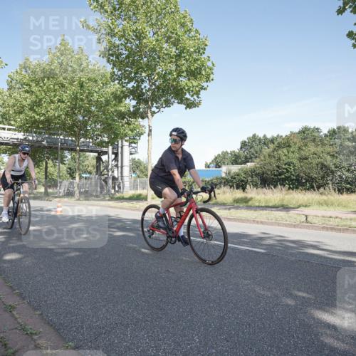 09.08.2026 - GEWOBA Citytriathlon Bremen Michael Burmester http://msf.ph/oto/9953255 09.08.2026 10:40:15 Radfahren 5, 77, 101, 115, 165, 203, 485 meine-sportfotos.de