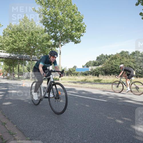 09.08.2026 - GEWOBA Citytriathlon Bremen Michael Burmester http://msf.ph/oto/9953306 09.08.2026 10:41:33 Radfahren 78, 308, 372, 377, 378, 412 meine-sportfotos.de