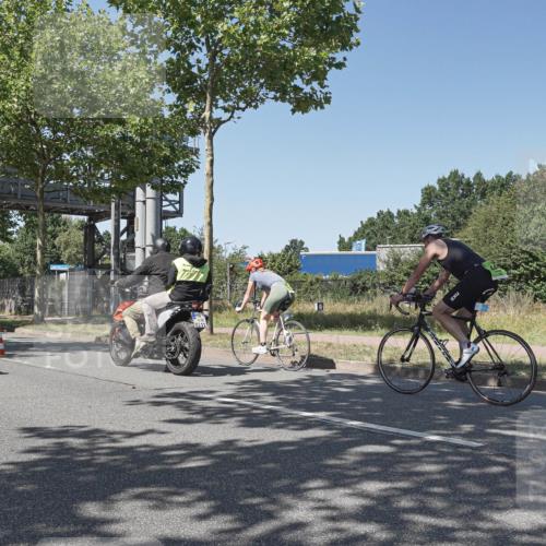 09.08.2026 - GEWOBA Citytriathlon Bremen Michael Burmester http://msf.ph/oto/9953315 09.08.2026 14:17:41 Radfahren 88, 106, 110, 193, 229, 256, 269, 274, 290, 293, 309, 316, 321, 337, 356, 378, 429, 457, 470, 485 meine-sportfotos.de