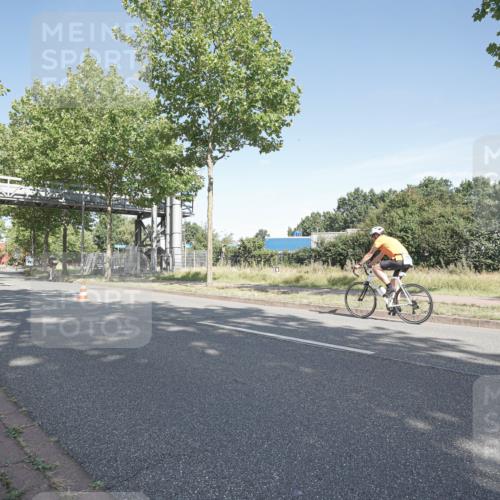 09.08.2026 - GEWOBA Citytriathlon Bremen Michael Burmester http://msf.ph/oto/9953316 09.08.2026 10:41:47 Radfahren 161, 314, 372, 377, 378, 412 meine-sportfotos.de