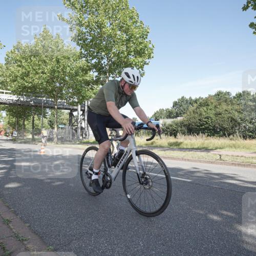 09.08.2026 - GEWOBA Citytriathlon Bremen Michael Burmester http://msf.ph/oto/9953320 09.08.2026 10:41:49 Radfahren 161, 314, 372, 377, 378 meine-sportfotos.de
