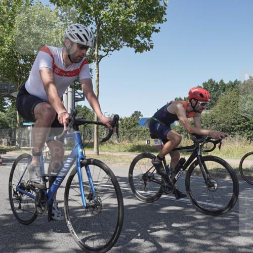 09.08.2026 - GEWOBA Citytriathlon Bremen Michael Burmester http://msf.ph/oto/9953355 09.08.2026 14:17:57 Radfahren 61, 65, 190, 205, 235, 290, 292, 293, 305, 316, 320, 336, 362, 364, 371, 378, 457, 485 meine-sportfotos.de