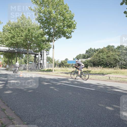 09.08.2026 - GEWOBA Citytriathlon Bremen Michael Burmester http://msf.ph/oto/9953366 09.08.2026 10:42:52 Radfahren 318, 323, 393, 529 meine-sportfotos.de