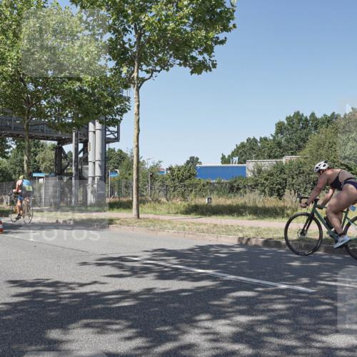 09.08.2026 - GEWOBA Citytriathlon Bremen Michael Burmester http://msf.ph/oto/9953387 09.08.2026 14:18:15 Radfahren 61, 87, 207, 242, 288, 300, 312, 343, 363, 404, 453, 462, 466, 527 meine-sportfotos.de