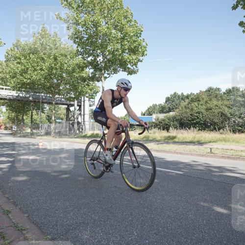 09.08.2026 - GEWOBA Citytriathlon Bremen Michael Burmester http://msf.ph/oto/9953429 09.08.2026 10:44:39 Radfahren 345, 398, 523 meine-sportfotos.de