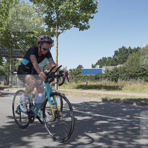 09.08.2026 - GEWOBA Citytriathlon Bremen Michael Burmester http://msf.ph/oto/9953439 09.08.2026 14:18:44 Radfahren 107, 173, 202, 210, 221, 227, 266, 277, 280, 289, 297, 314, 324, 344, 347, 352, 369, 385 meine-sportfotos.de