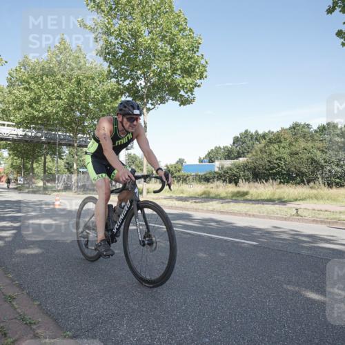 09.08.2026 - GEWOBA Citytriathlon Bremen Michael Burmester http://msf.ph/oto/9953444 09.08.2026 10:45:04 Radfahren 59, 221, 231, 338, 342, 391, 395, 519 meine-sportfotos.de