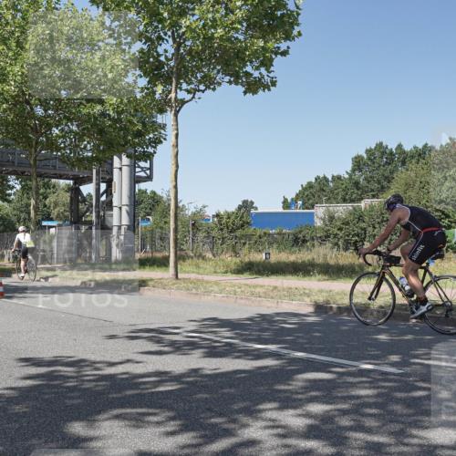 09.08.2026 - GEWOBA Citytriathlon Bremen Michael Burmester http://msf.ph/oto/9953475 09.08.2026 14:19:02 Radfahren 210, 223, 238, 244, 253, 306, 341, 344, 370, 373, 403, 455 meine-sportfotos.de