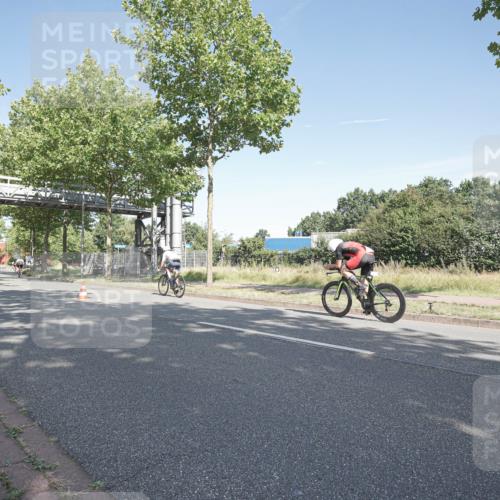 09.08.2026 - GEWOBA Citytriathlon Bremen Michael Burmester http://msf.ph/oto/9953526 09.08.2026 10:46:28 Radfahren 325, 328, 332, 343, 364, 366, 369, 379, 502 meine-sportfotos.de