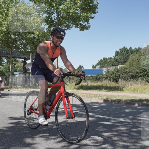 09.08.2026 - GEWOBA Citytriathlon Bremen Michael Burmester http://msf.ph/oto/9953567 09.08.2026 14:19:53 Radfahren 196, 206, 209, 222, 224, 234, 239, 249, 258, 262, 326, 340, 400, 458, 522 meine-sportfotos.de