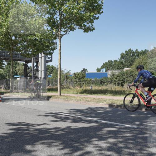 09.08.2026 - GEWOBA Citytriathlon Bremen Michael Burmester http://msf.ph/oto/9953636 09.08.2026 14:20:37 Radfahren 233, 250, 264, 282, 338, 384, 438, 450 meine-sportfotos.de