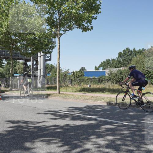 09.08.2026 - GEWOBA Citytriathlon Bremen Michael Burmester http://msf.ph/oto/9953664 09.08.2026 14:20:59 Radfahren 30, 198, 214, 252, 255, 268, 390, 409, 479, 508, 515 meine-sportfotos.de
