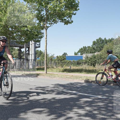09.08.2026 - GEWOBA Citytriathlon Bremen Michael Burmester http://msf.ph/oto/9953682 09.08.2026 14:21:09 Radfahren 30, 167, 214, 231, 252, 255, 268, 348, 405, 409, 479, 515 meine-sportfotos.de