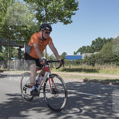 09.08.2026 - GEWOBA Citytriathlon Bremen Michael Burmester http://msf.ph/oto/9953738 09.08.2026 14:21:50 Radfahren 23, 195, 358, 393, 423, 437, 442, 449 meine-sportfotos.de