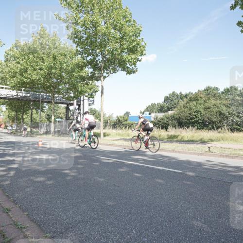 09.08.2026 - GEWOBA Citytriathlon Bremen Michael Burmester http://msf.ph/oto/9953747 09.08.2026 10:50:14 Radfahren 27, 39, 129, 189, 215, 288, 334, 385, 419, 457, 458, 489 meine-sportfotos.de