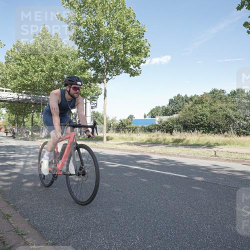 09.08.2026 - GEWOBA Citytriathlon Bremen Michael Burmester http://msf.ph/oto/9953825 09.08.2026 10:51:11 Radfahren 173, 311, 344, 453, 456, 493, 500, 503 meine-sportfotos.de