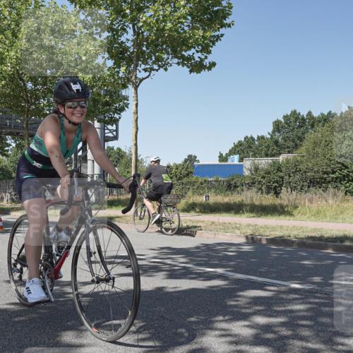 09.08.2026 - GEWOBA Citytriathlon Bremen Michael Burmester http://msf.ph/oto/9953826 09.08.2026 14:22:57 Radfahren 188, 245, 259, 267, 372, 419, 452, 480, 486 meine-sportfotos.de