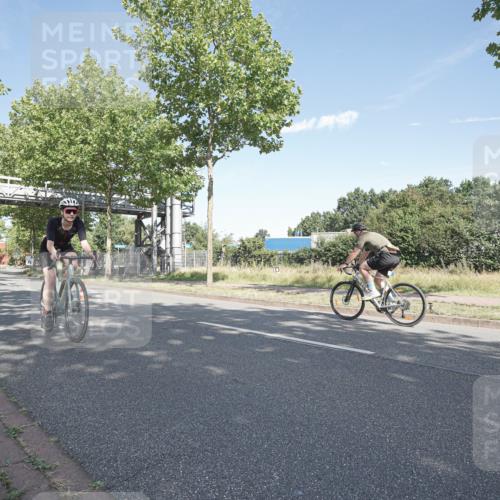 09.08.2026 - GEWOBA Citytriathlon Bremen Michael Burmester http://msf.ph/oto/9953863 09.08.2026 10:51:58 Radfahren 47, 141, 209, 448, 455, 484, 515 meine-sportfotos.de