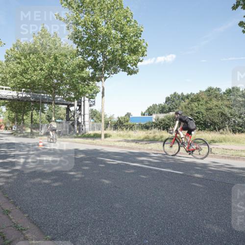 09.08.2026 - GEWOBA Citytriathlon Bremen Michael Burmester http://msf.ph/oto/9953865 09.08.2026 10:52:00 Radfahren 141, 209, 448, 455, 484, 515 meine-sportfotos.de