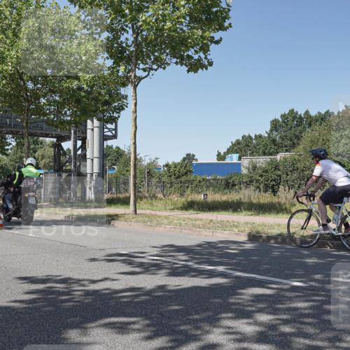 09.08.2026 - GEWOBA Citytriathlon Bremen Michael Burmester http://msf.ph/oto/9953868 09.08.2026 14:23:25 Radfahren 31, 375, 379, 424, 426, 441, 463 meine-sportfotos.de