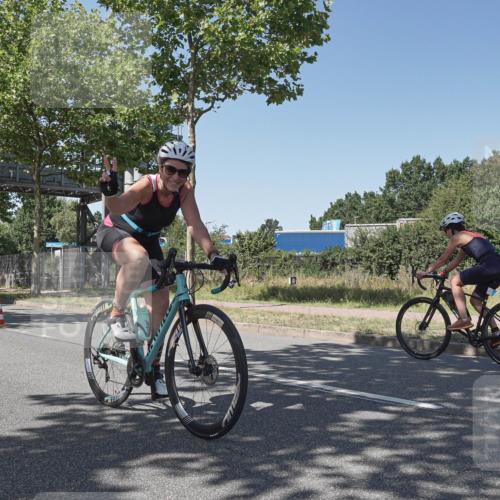 09.08.2026 - GEWOBA Citytriathlon Bremen Michael Burmester http://msf.ph/oto/9953884 09.08.2026 14:23:40 Radfahren 248, 318, 332, 424, 426, 435, 467, 489, 494, 516 meine-sportfotos.de