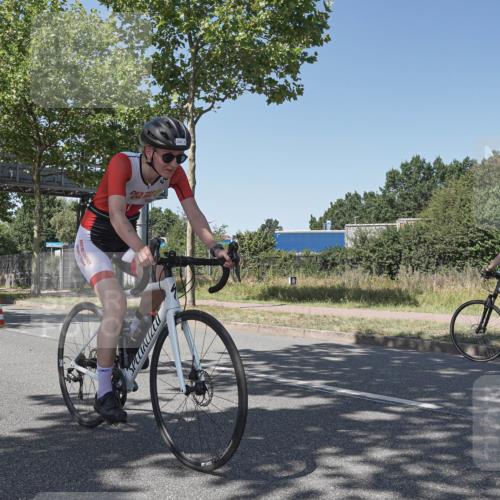 09.08.2026 - GEWOBA Citytriathlon Bremen Michael Burmester http://msf.ph/oto/9953900 09.08.2026 14:23:50 Radfahren 246, 248, 332, 430, 435, 465, 471, 472, 489, 494, 516 meine-sportfotos.de