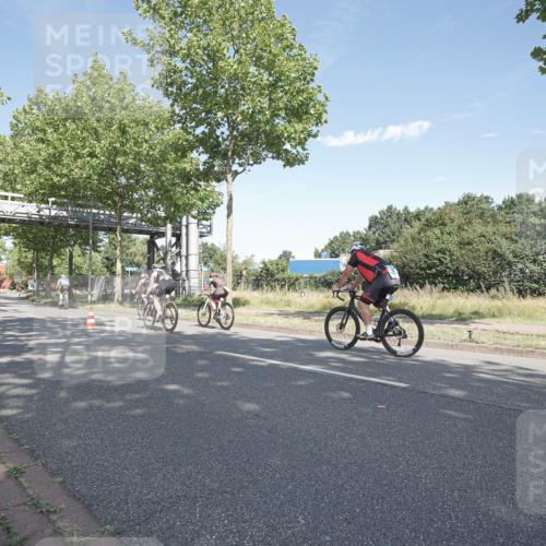 09.08.2026 - GEWOBA Citytriathlon Bremen Michael Burmester http://msf.ph/oto/9953973 09.08.2026 10:53:39 Radfahren 3, 21, 107, 153, 179, 423, 433, 439, 461, 477, 495 meine-sportfotos.de