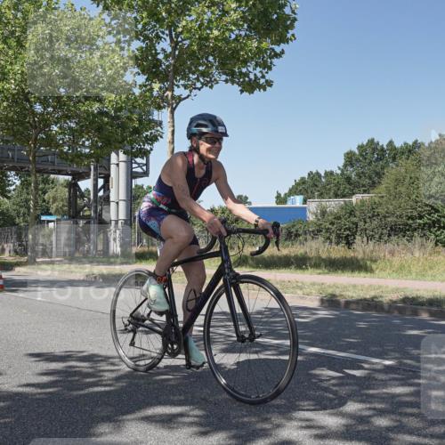 09.08.2026 - GEWOBA Citytriathlon Bremen Michael Burmester http://msf.ph/oto/9953991 09.08.2026 14:25:12 Radfahren 112, 181, 187, 359, 380, 491, 492, 524 meine-sportfotos.de