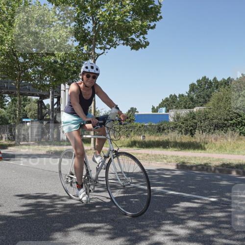 09.08.2026 - GEWOBA Citytriathlon Bremen Michael Burmester http://msf.ph/oto/9954011 09.08.2026 14:25:27 Radfahren 181, 187, 333, 359, 491, 492, 518 meine-sportfotos.de