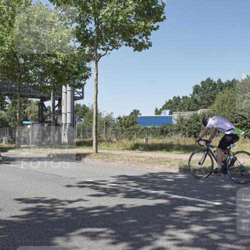 09.08.2026 - GEWOBA Citytriathlon Bremen Michael Burmester http://msf.ph/oto/9954013 09.08.2026 14:25:31 Radfahren 181, 187, 333, 518 meine-sportfotos.de