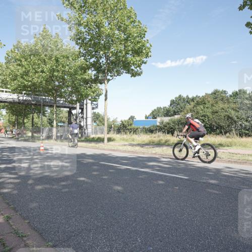 09.08.2026 - GEWOBA Citytriathlon Bremen Michael Burmester http://msf.ph/oto/9954026 09.08.2026 10:54:24 Radfahren 13, 33, 87, 111, 223, 331, 436, 467, 509 meine-sportfotos.de