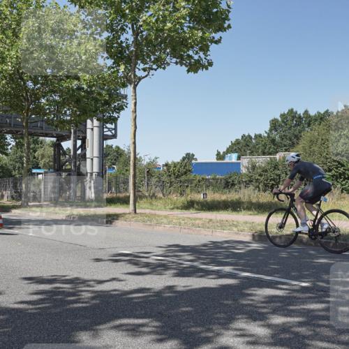 09.08.2026 - GEWOBA Citytriathlon Bremen Michael Burmester http://msf.ph/oto/9954031 09.08.2026 14:25:49 Radfahren 78, 140, 184, 185, 189, 387, 445, 464 meine-sportfotos.de