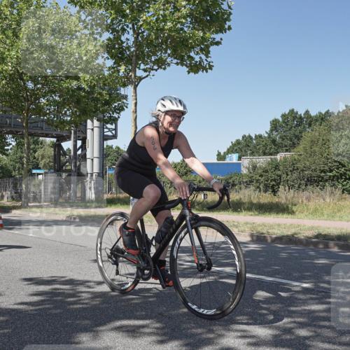 09.08.2026 - GEWOBA Citytriathlon Bremen Michael Burmester http://msf.ph/oto/9954056 09.08.2026 14:26:12 Radfahren 51, 366, 392, 406, 459, 474, 476, 506 meine-sportfotos.de