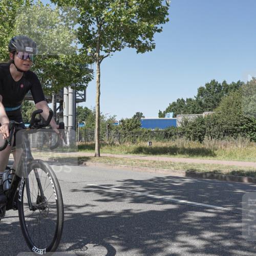 09.08.2026 - GEWOBA Citytriathlon Bremen Michael Burmester http://msf.ph/oto/9954093 09.08.2026 14:26:57 Radfahren 59, 156, 170, 427, 475, 484, 504 meine-sportfotos.de