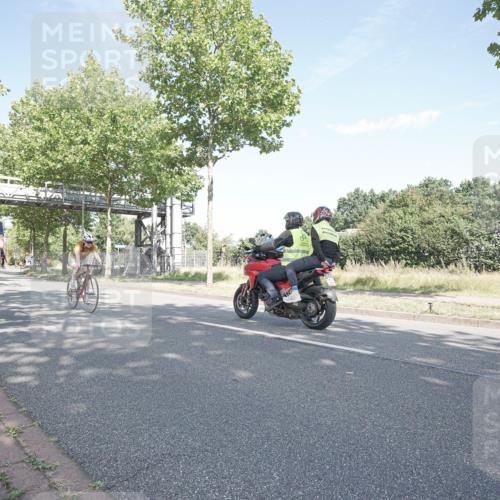 09.08.2026 - GEWOBA Citytriathlon Bremen Michael Burmester http://msf.ph/oto/9954126 09.08.2026 10:55:49 Radfahren 31, 45, 93, 119, 155, 157, 426, 440, 494 meine-sportfotos.de