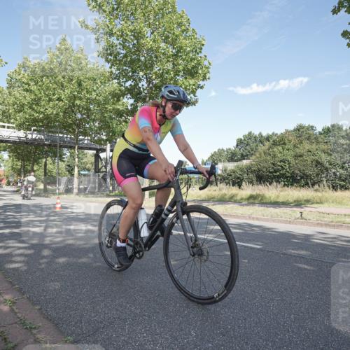 09.08.2026 - GEWOBA Citytriathlon Bremen Michael Burmester http://msf.ph/oto/9954130 09.08.2026 10:55:51 Radfahren 31, 41, 45, 93, 119, 155, 157, 211, 426, 440, 487, 491, 494 meine-sportfotos.de