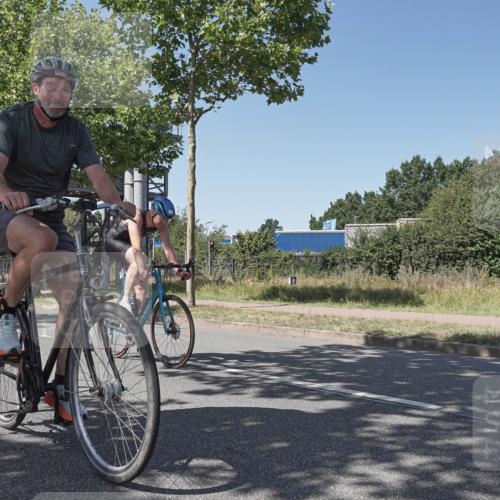 09.08.2026 - GEWOBA Citytriathlon Bremen Michael Burmester http://msf.ph/oto/9954154 09.08.2026 14:28:06 Radfahren 67, 72, 177, 331, 444 meine-sportfotos.de