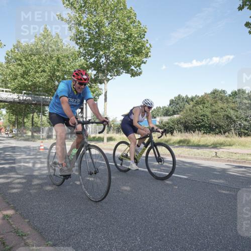 09.08.2026 - GEWOBA Citytriathlon Bremen Michael Burmester http://msf.ph/oto/9954208 09.08.2026 10:57:02 Radfahren 35, 85, 113, 243, 361, 399, 460, 480 meine-sportfotos.de