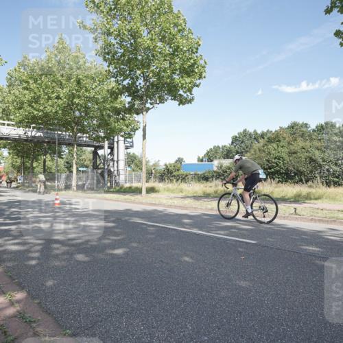 09.08.2026 - GEWOBA Citytriathlon Bremen Michael Burmester http://msf.ph/oto/9954286 09.08.2026 10:59:50 Radfahren 49 meine-sportfotos.de