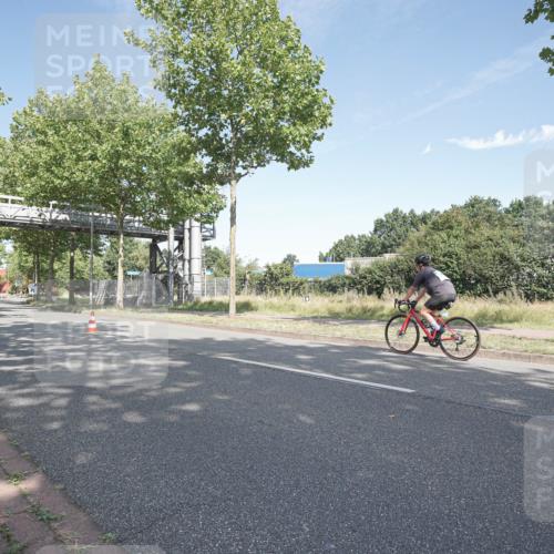 09.08.2026 - GEWOBA Citytriathlon Bremen Michael Burmester http://msf.ph/oto/9954298 09.08.2026 11:00:13 Radfahren  meine-sportfotos.de