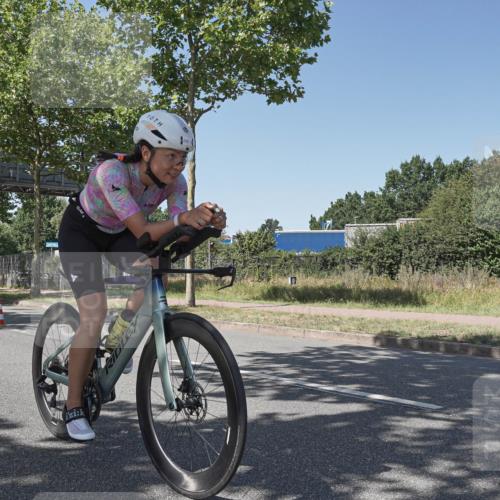09.08.2026 - GEWOBA Citytriathlon Bremen Michael Burmester http://msf.ph/oto/9954384 09.08.2026 14:31:24 Radfahren 24, 52, 295 meine-sportfotos.de